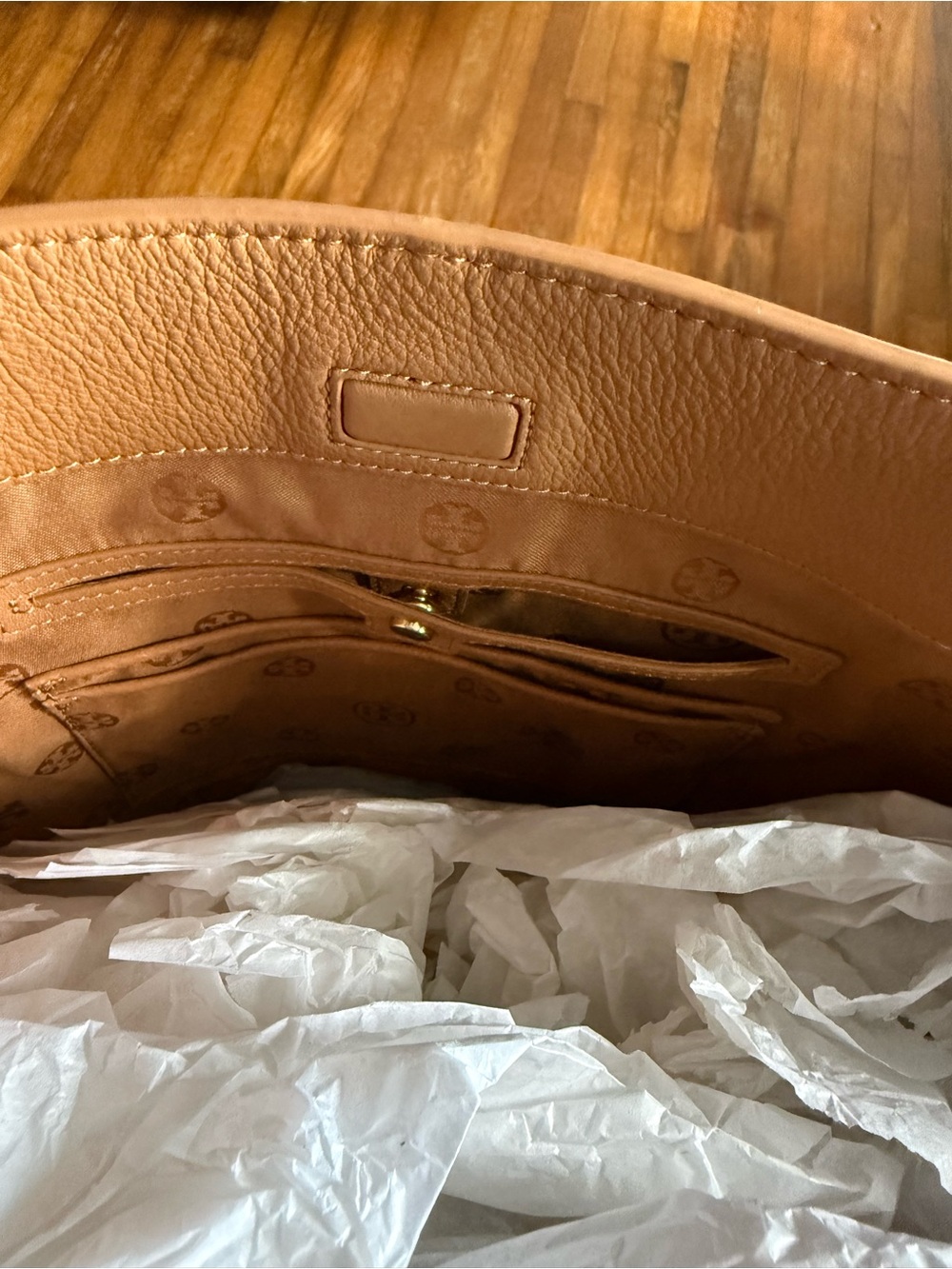 Tory Burch Tote - Picture 5 of 6